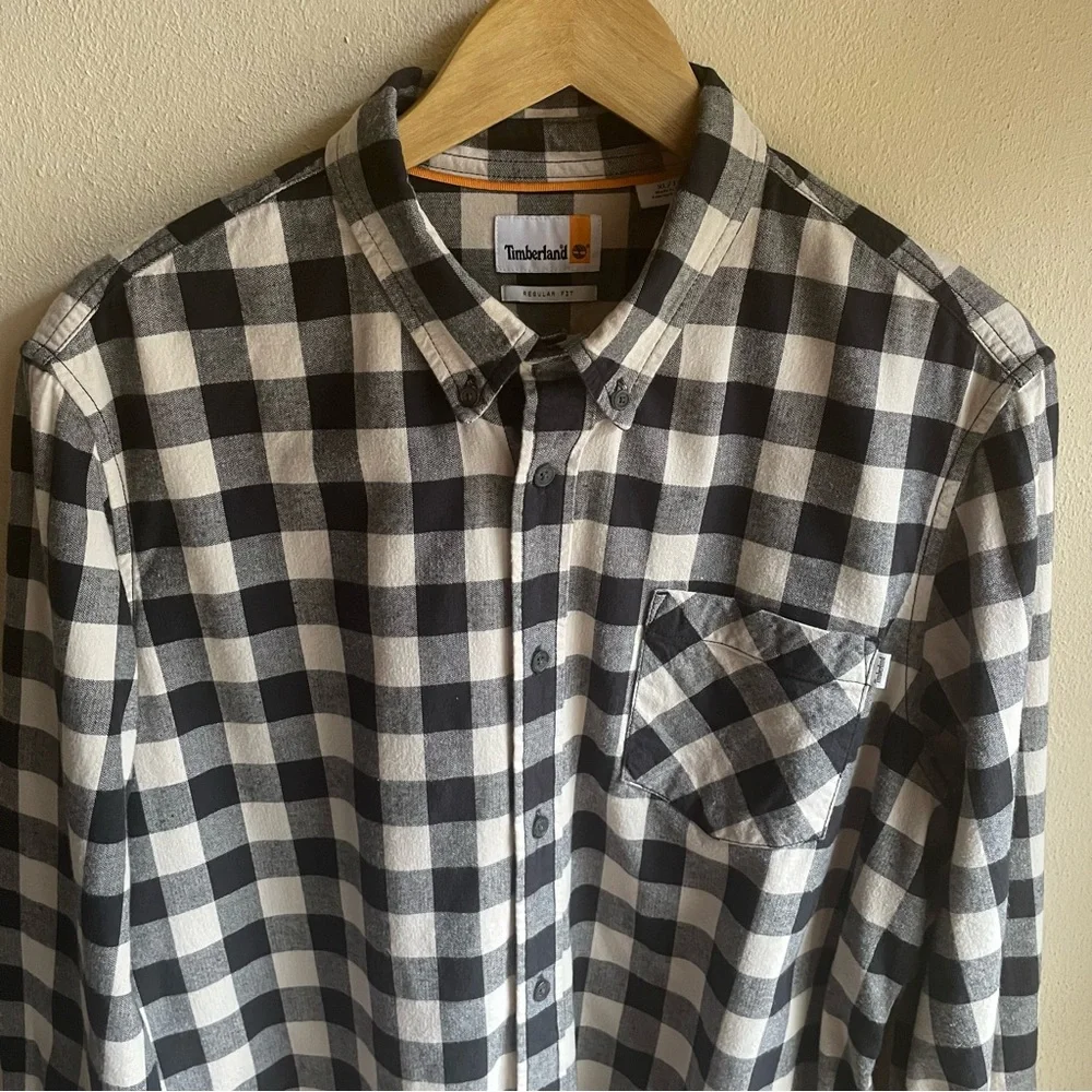 Timberland Flannel/ Chambray Buffalo Check Button-down Shirt. Cream/ Black XL